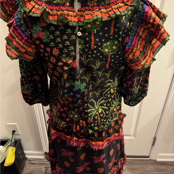 2 pc farmrio skirt set worn by the one and only Tabitha Brown - Picture 4 of 9